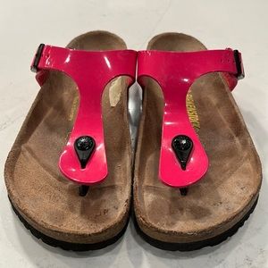 Birkenstock Gizeh Sandals.